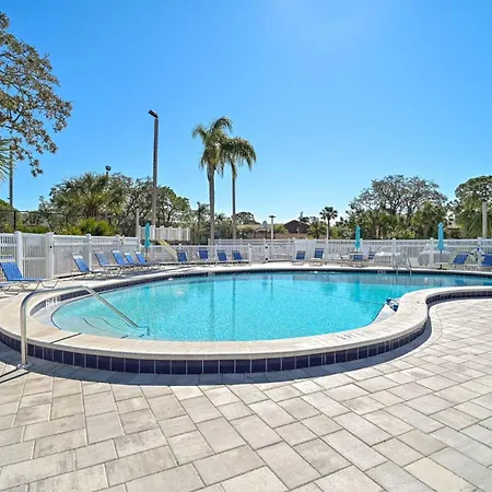 Villa Seaside Bliss